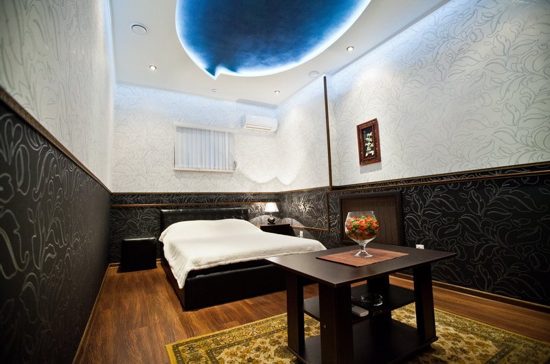 Серебряная комната в гостинице "Оазис"